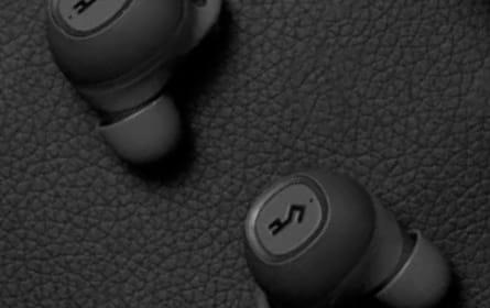 YX1 Wireless Earphones gallery image 1