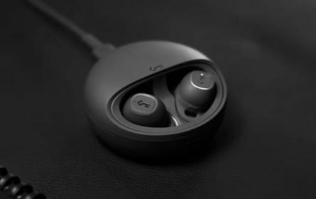 YX1 Wireless Earphones gallery image 2