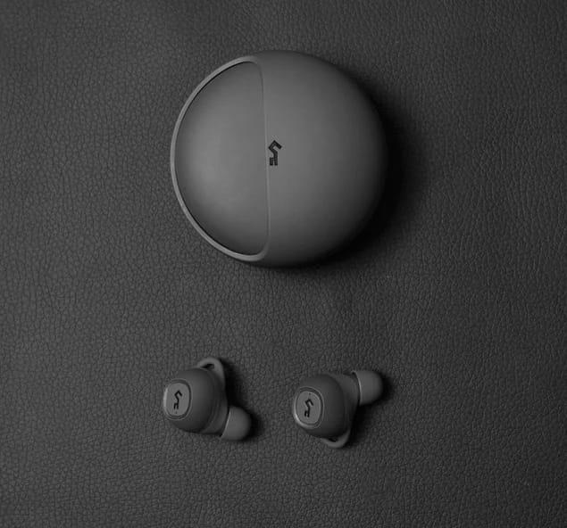 YX1 Wireless Earphones gallery image 3